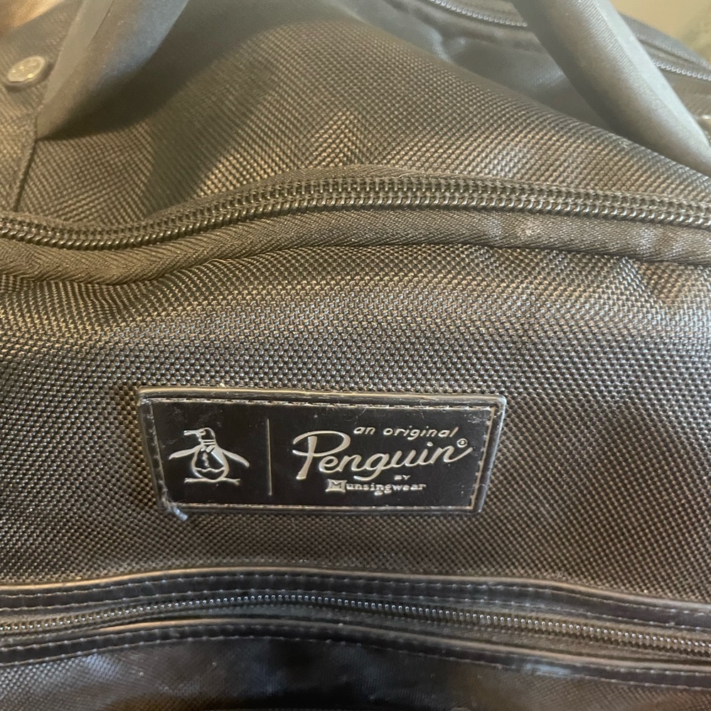 Original Penguin Classic Backpack in Great Condition - Picture 2 of 6